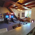 Bed & Breakfast Jacuzzi, Arcade Et Repas Soir Compris