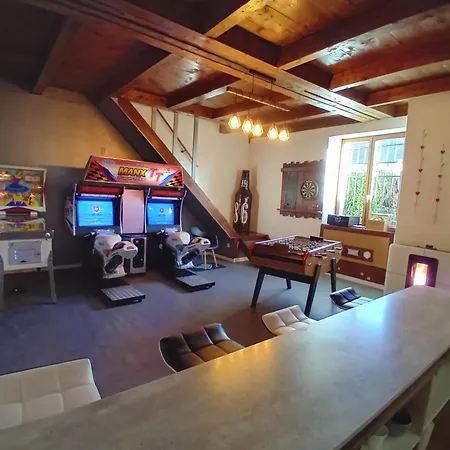 Jacuzzi, Arcade Et Repas Soir Compris Frühstückspension *