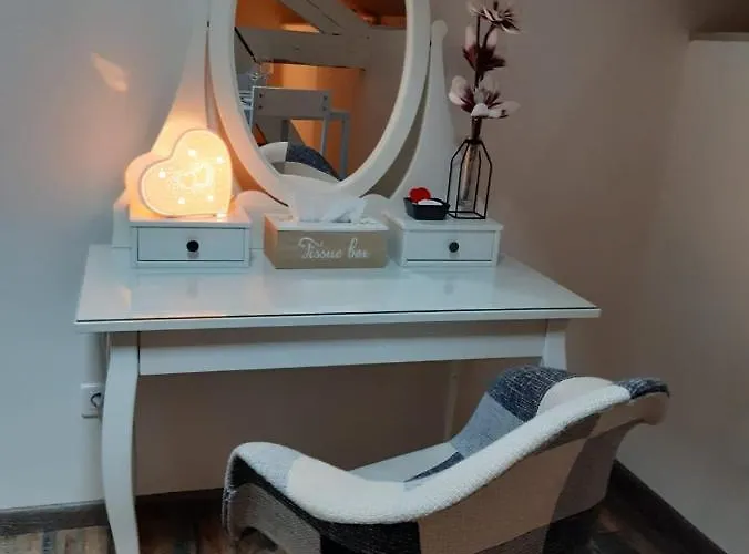 Jacuzzi, Arcade Et Repas Compris