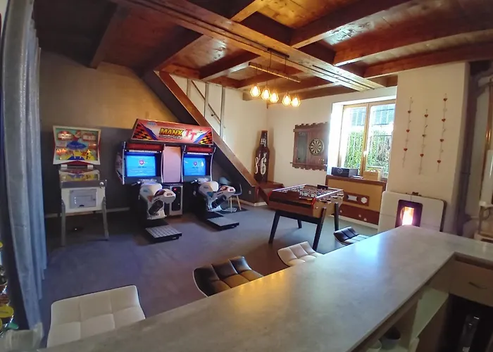 Jacuzzi, Arcade Et Repas Soir Compris Frühstückspension *